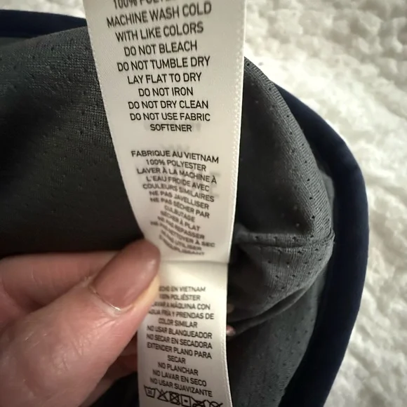 NWT Rhone Men's Cream and Navy blue Sherpa fleeceVest polartec xl - Picture 7 of 8